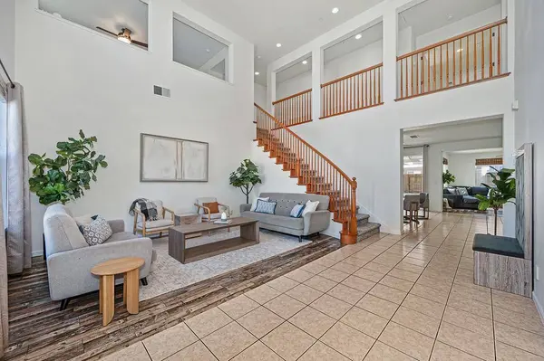 1314 Earlham LN, Lincoln, CA 95648
