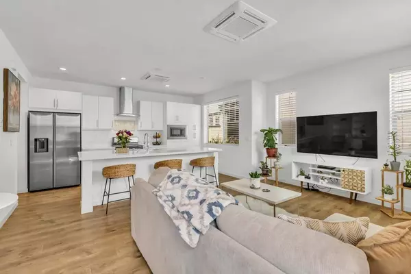 469 Tailoff LN #98A, Sacramento, CA 95818