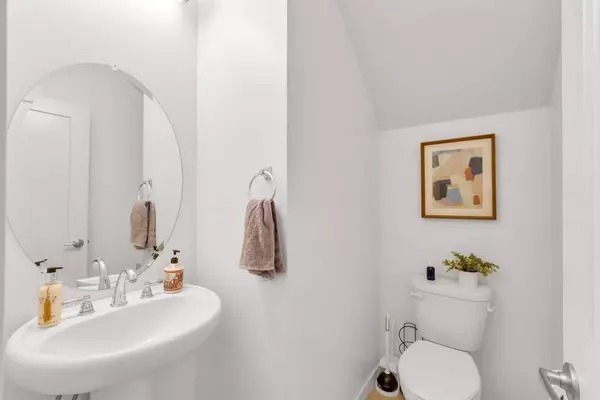 469 Tailoff LN #98A, Sacramento, CA 95818