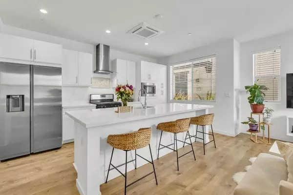 469 Tailoff LN #98A, Sacramento, CA 95818