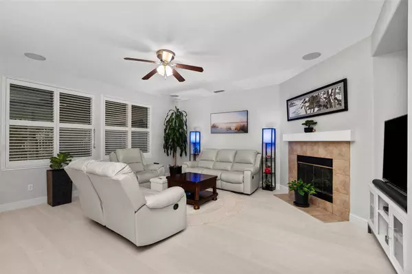 9289 Trout WAY, Elk Grove, CA 95624