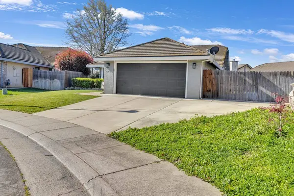 846 Cedar Canyon CIR, Galt, CA 95632