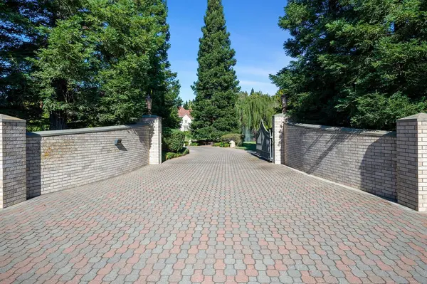 10875 Grenache WAY, Elk Grove, CA 95624