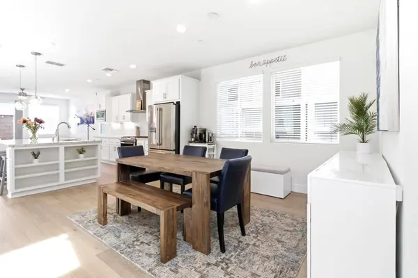 1060 Sagittaria CIR, Rocklin, CA 95765