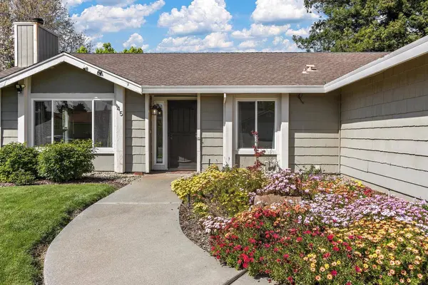 45 Farallon CIR, Sacramento, CA 95831