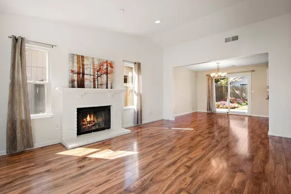 45 Farallon CIR, Sacramento, CA 95831