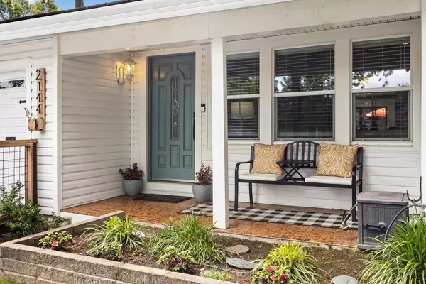 2144 Stacia WAY, Sacramento, CA 95822