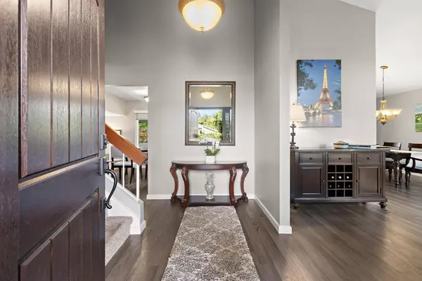 19 Green Mist CT, Sacramento, CA 95831