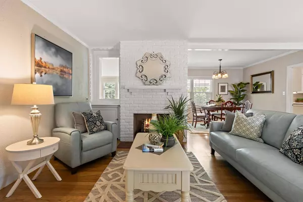 1208 Weller WAY, Sacramento, CA 95818