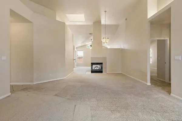 2091 Mann DR, Yuba City, CA 95993