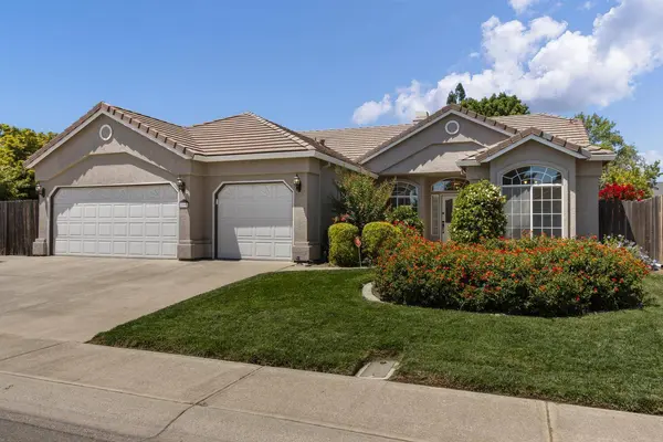 2091 Mann DR, Yuba City, CA 95993