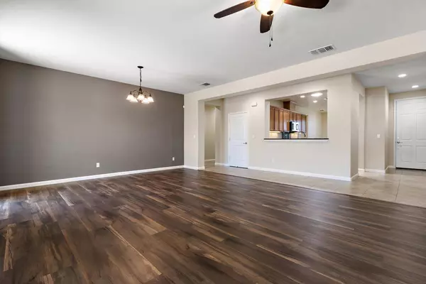 9931 Sheffield WAY, Elk Grove, CA 95757