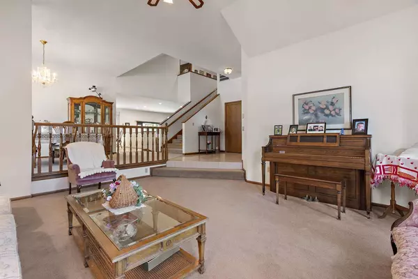 291 Audubon CIR, Sacramento, CA 95831