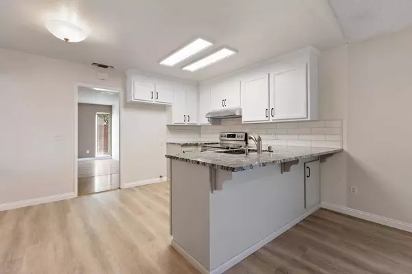 7236 Ojai CT, Sacramento, CA 95842