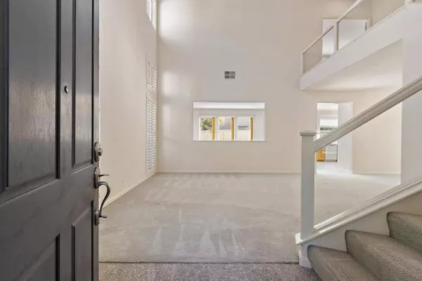 977 Coleman Ranch WAY, Sacramento, CA 95831