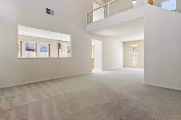 977 Coleman Ranch WAY, Sacramento, CA 95831