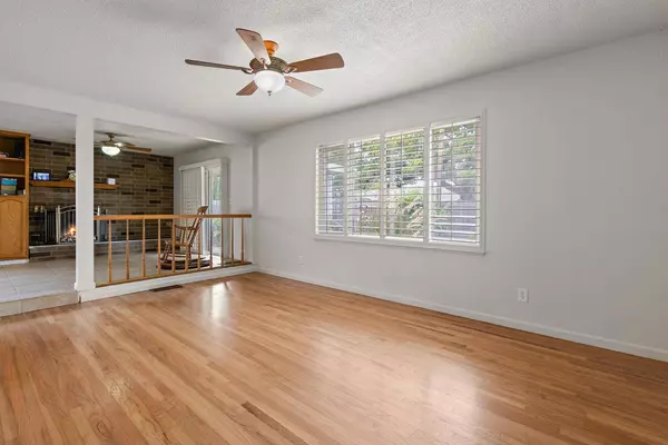 7332 Idle Wild WAY, Sacramento, CA 95831