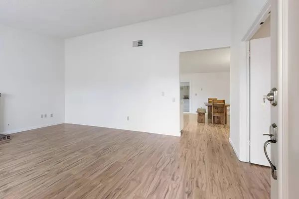 1 Sandpointe CT, Sacramento, CA 95831