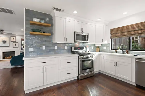 4101 Arlington AVE, Sacramento, CA 95820