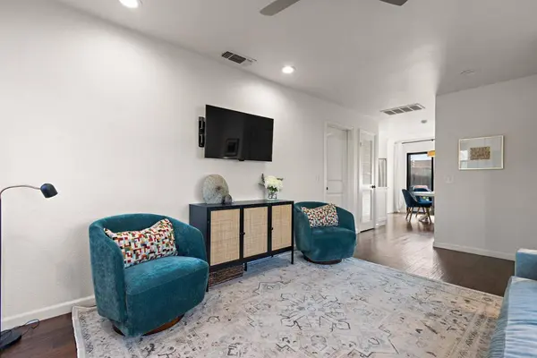 4101 Arlington AVE, Sacramento, CA 95820