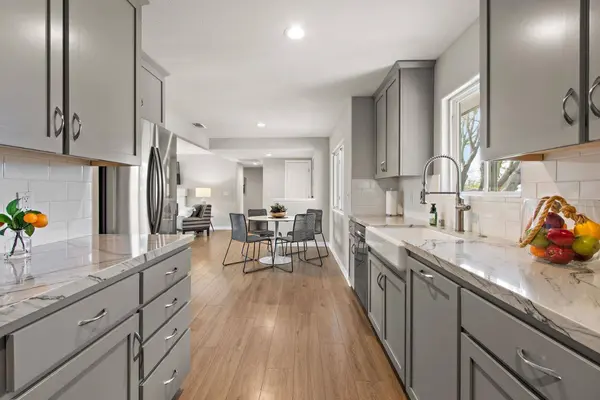 6407 Oakridge WAY, Sacramento, CA 95831