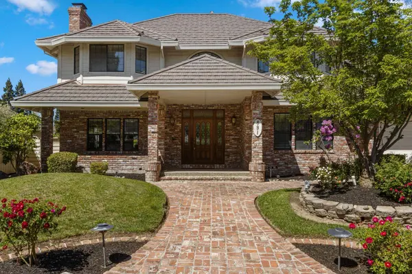 891 Shore Breeze DR, Sacramento, CA 95831