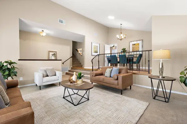 51 Angel Island CIR, Sacramento, CA 95831