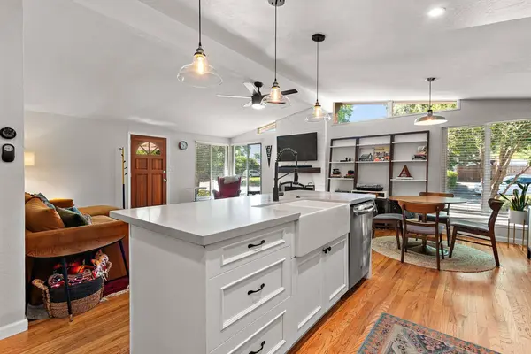 4941 Donovan DR, Carmichael, CA 95608