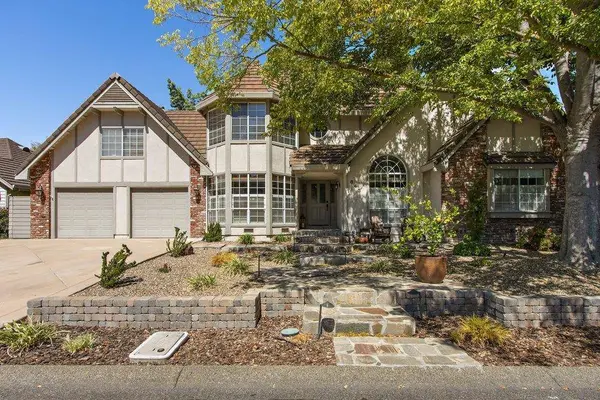 843 Shore Breeze DR, Sacramento, CA 95831