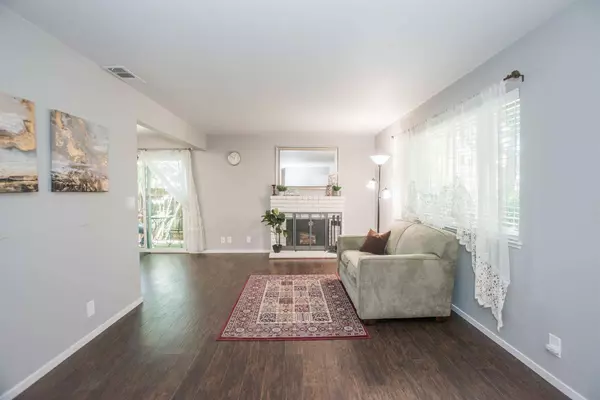 5802 Shadow Creek DR #1, Sacramento, CA 95841