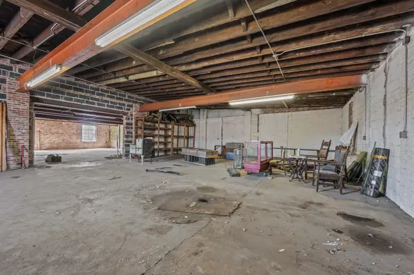 Stratford, CT 06615-5523,2400 Barnum Ave