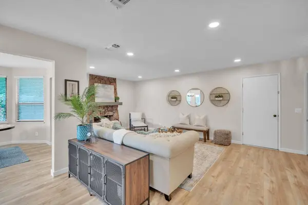 5816 Mount Evans CT, Sacramento, CA 95842