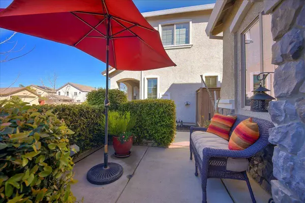 324 Alsace CT, Roseville, CA 95747