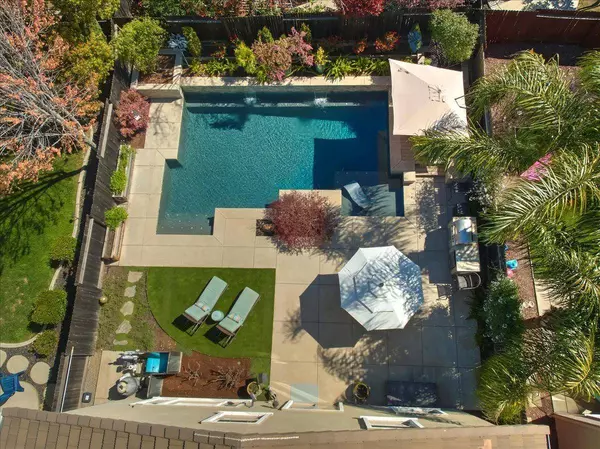 324 Alsace CT, Roseville, CA 95747