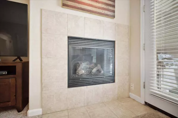 6571 Hearthstone CIR #1321, Rocklin, CA 95677