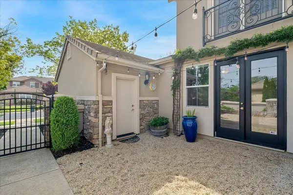 8055 Chestnut CT, Granite Bay, CA 95746