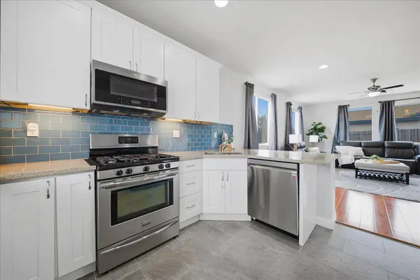 8824 Boysenberry WAY, Elk Grove, CA 95624