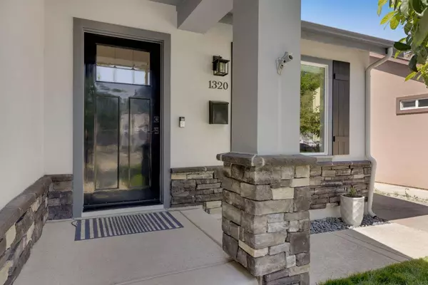 1320 55th ST, Sacramento, CA 95819