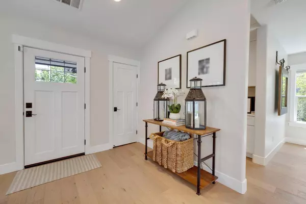 1320 55th ST, Sacramento, CA 95819