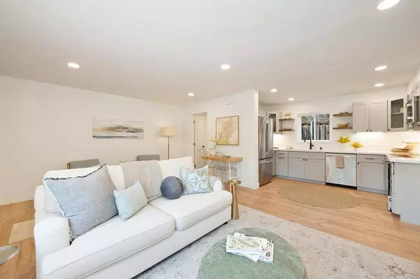 3907 D ST, Sacramento, CA 95819