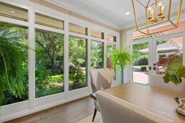 5310 Roxbury CT, Carmichael, CA 95608