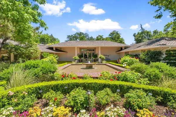 5310 Roxbury CT, Carmichael, CA 95608