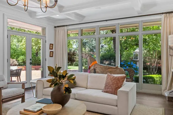 5310 Roxbury CT, Carmichael, CA 95608