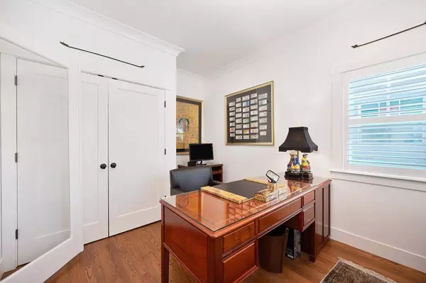 521 38th ST, Sacramento, CA 95816