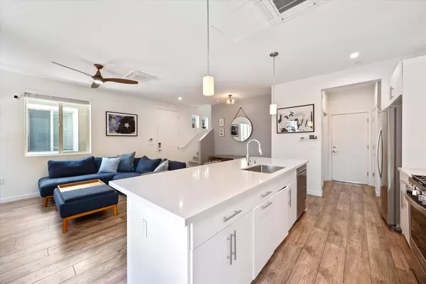 280 Log Pond LN, Sacramento, CA 95818