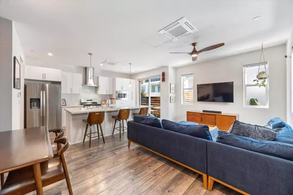 280 Log Pond LN, Sacramento, CA 95818