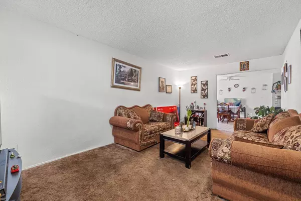 4124 Greenlawn WAY, North Highlands, CA 95660