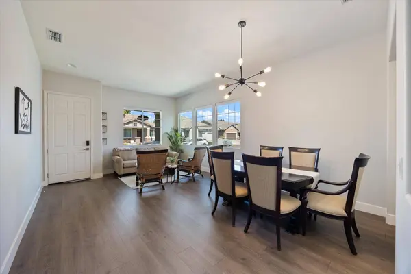 180 Cafaro CIR, Sacramento, CA 95834