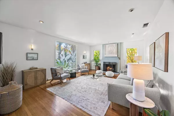 2560 Marty WAY, Sacramento, CA 95818