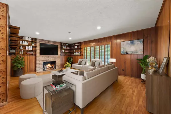 4808 Sherlock WAY, Carmichael, CA 95608